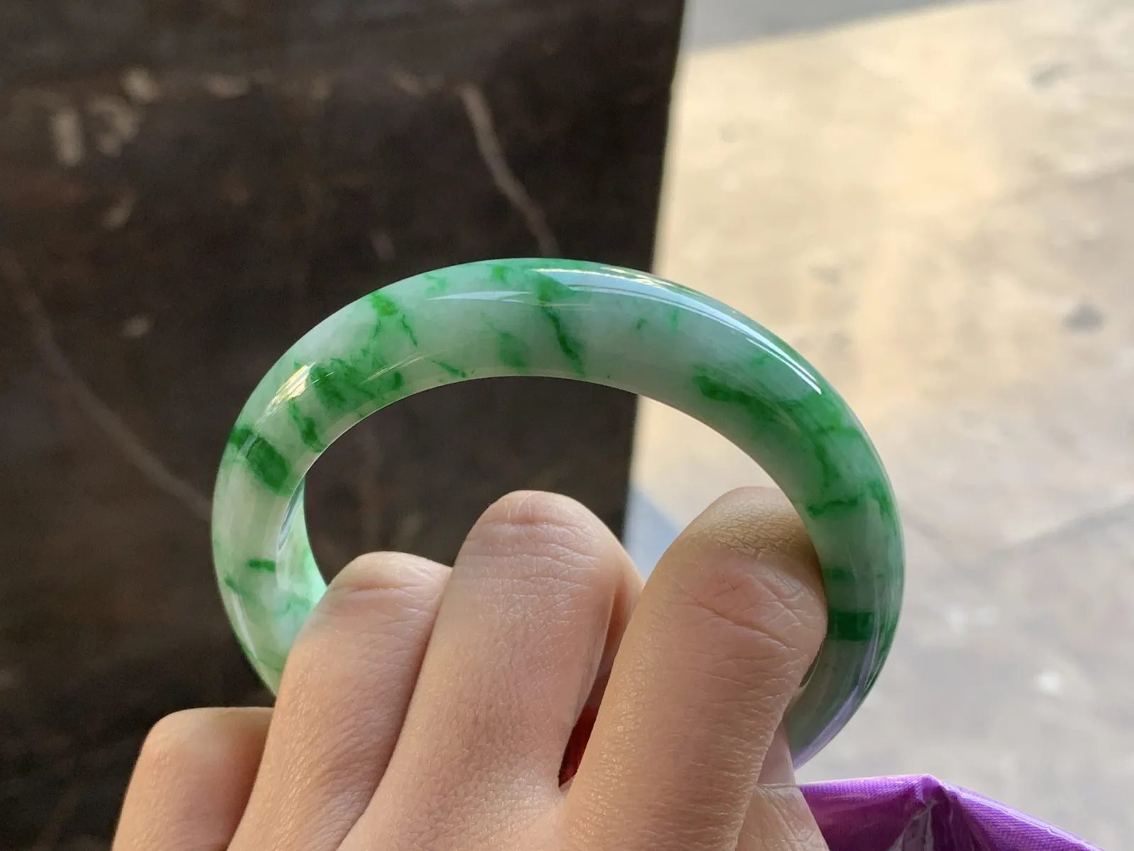 57.5-14-8.5

辣绿色手镯^_^鲜艳