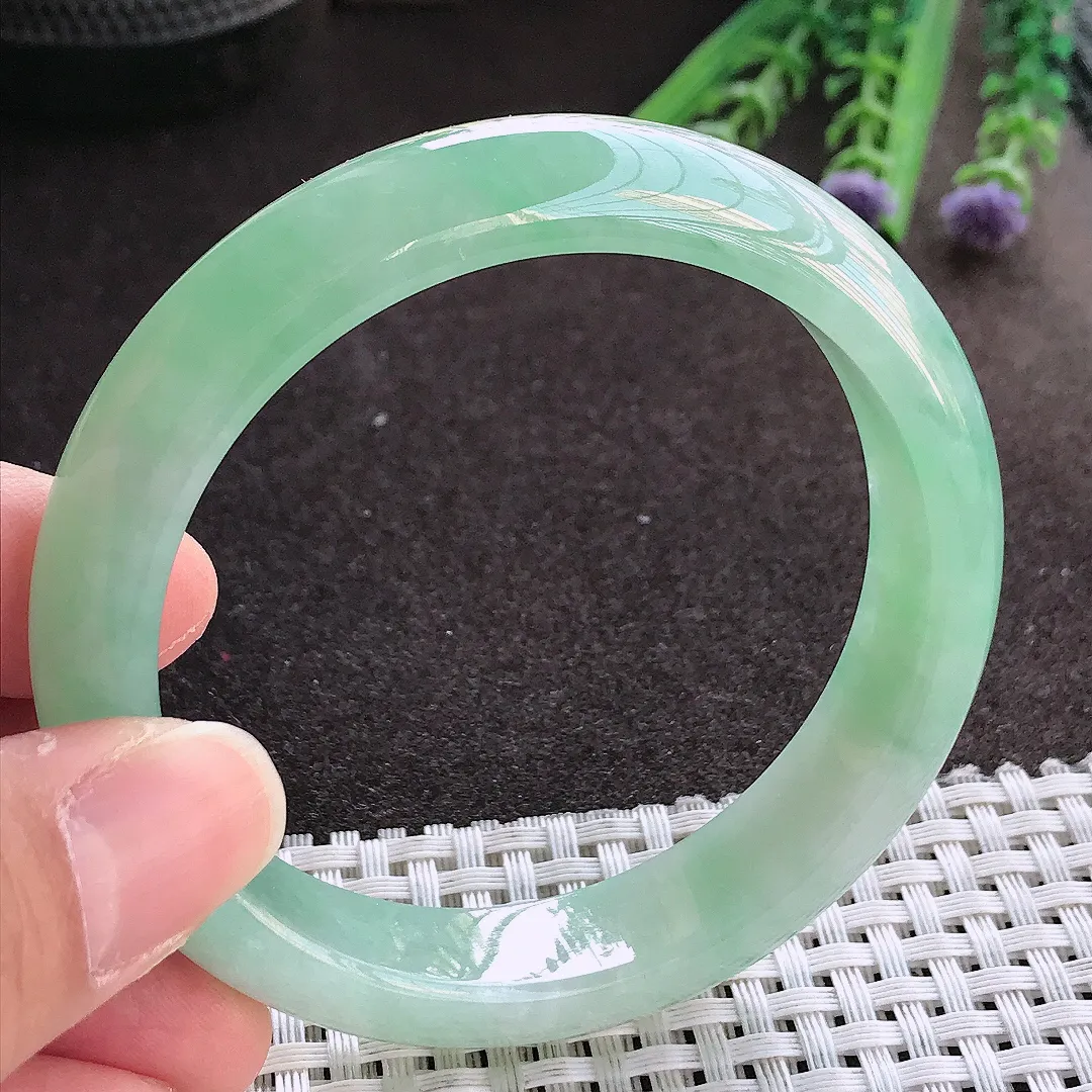 实拍翡翠A货57/12.9/8.2老坑冰胶果冻冰晴满绿手镯翡翠玉镯女款百搭