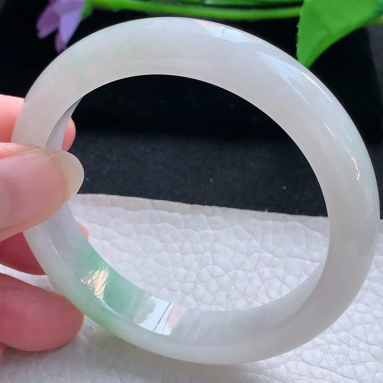 n实拍56*11.8*8平安镯 天然缅甸翡翠玉手镯冰飘绿宽边玉手环