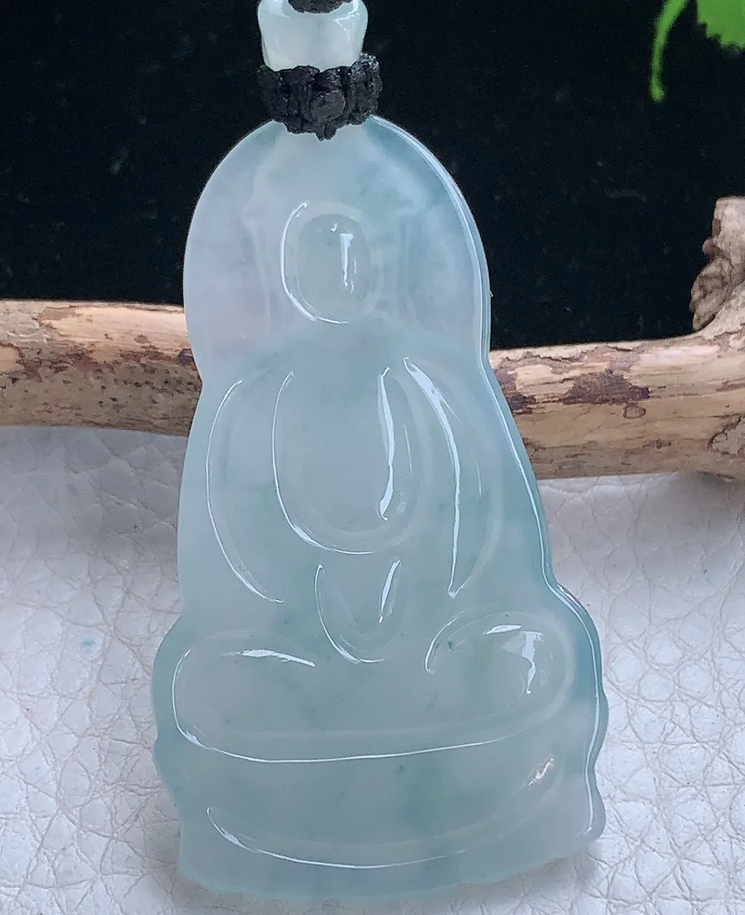 yl实拍55*31*6缅甸翡翠冰蓝持瓶观音玉吊坠，吉祥项坠