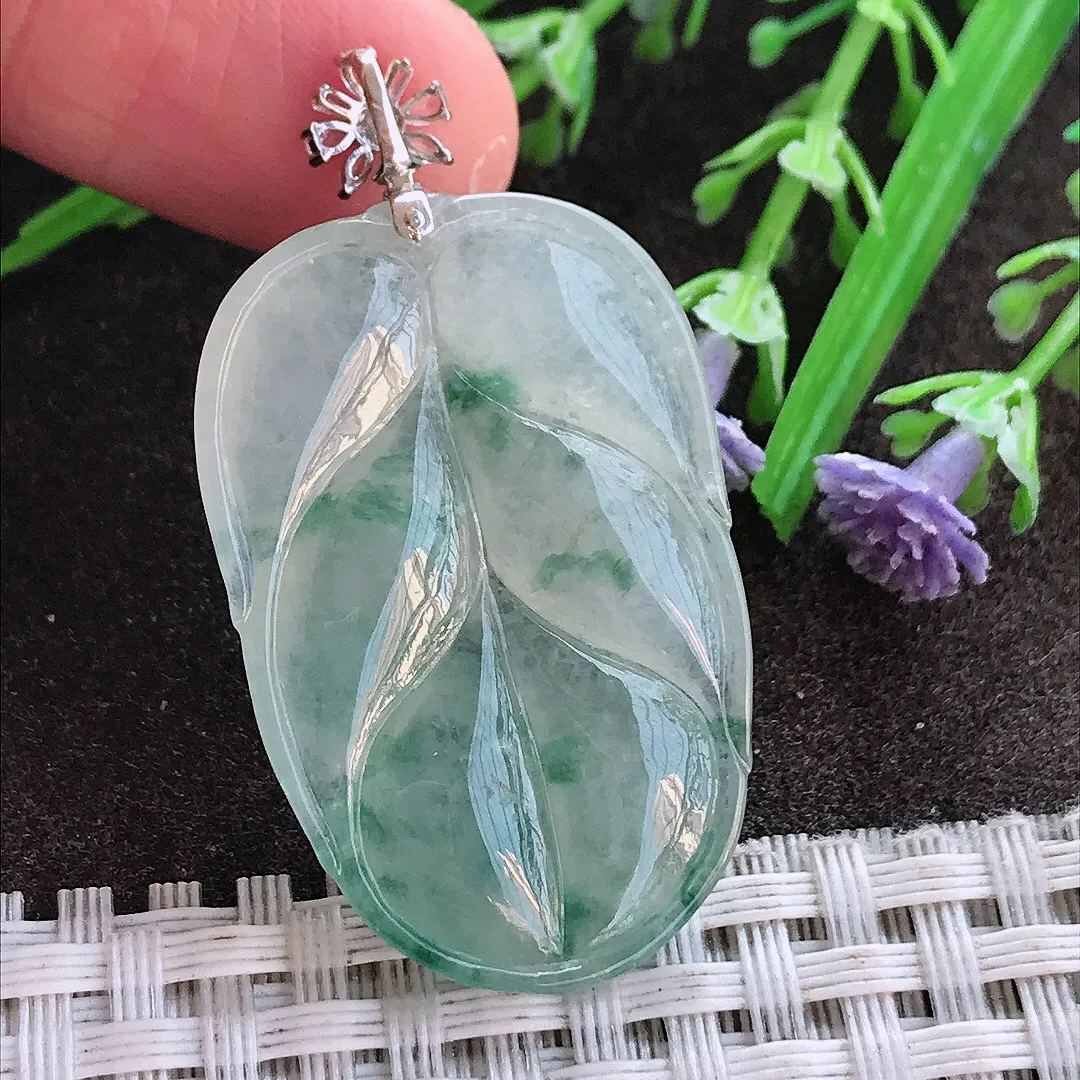 实拍A货翡翠36.5/24/5.5老坑18k金镶嵌冰种飘花叶子吊坠翡翠挂件