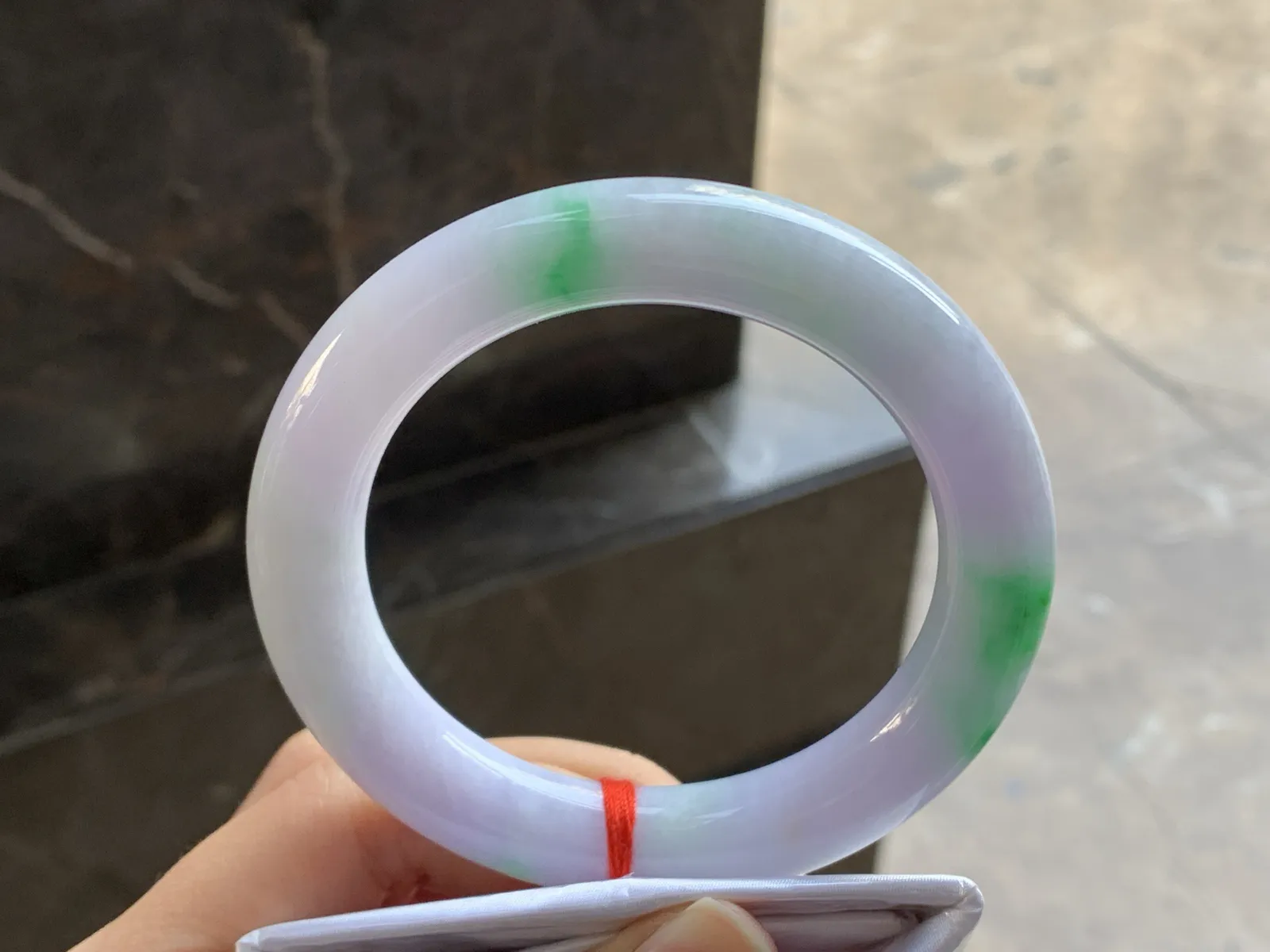 58-11.8

春带彩圆条手镯^_^鲜艳