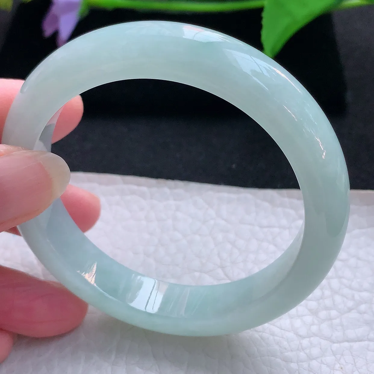 xc实拍55.5*12.2*8.5来安镯 天然缅甸翡翠玉手镯浅绿水润宽边玉手环