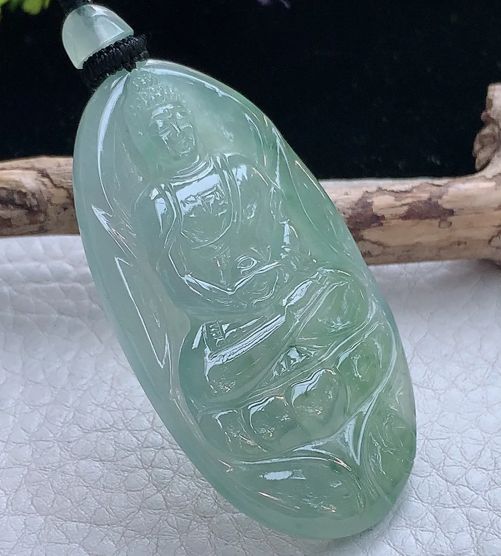 yl实拍55*31.5*5.6缅甸翡翠冰晴大日如来玉吊坠 吉祥项坠