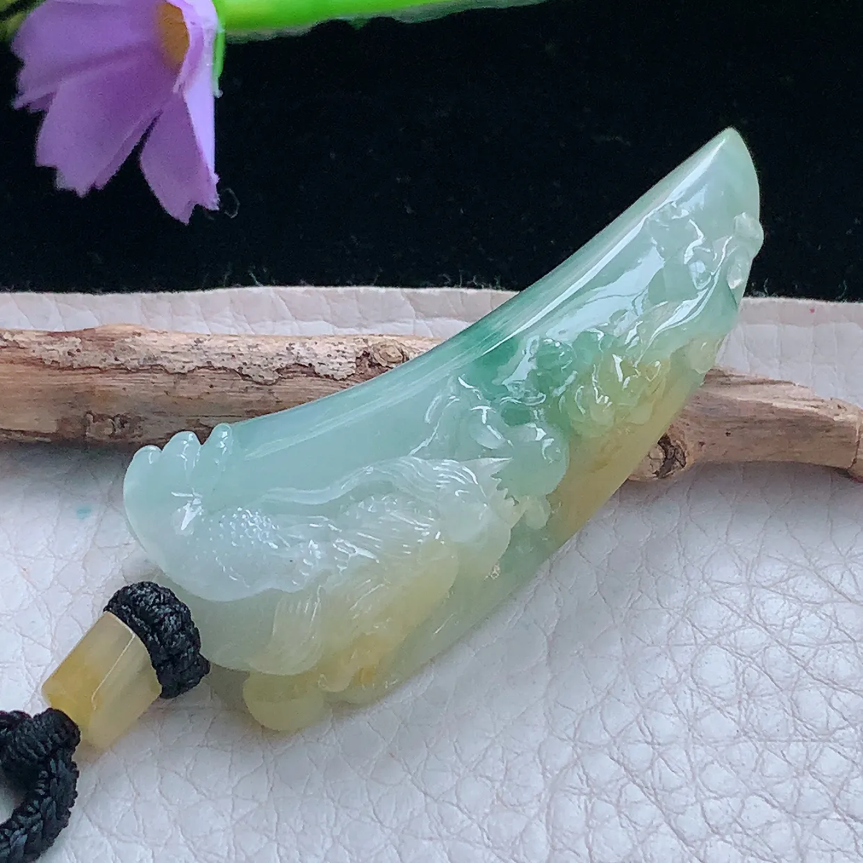 yl实拍58.8*23.5*12.5特色三彩缅甸翡翠霸气望子成龙龙东玉吊坠