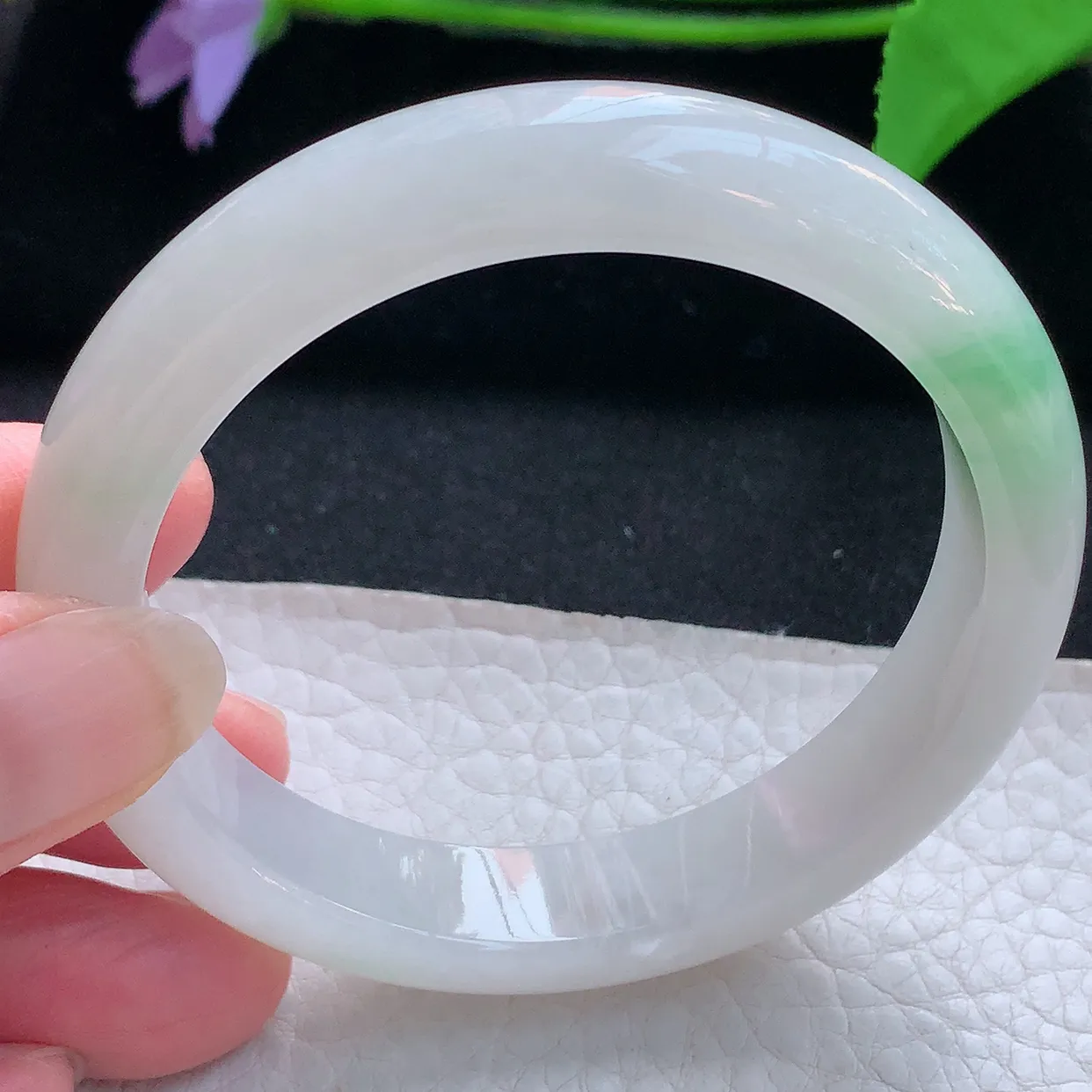 n实拍56*11.8*8平安镯 天然缅甸翡翠玉手镯冰飘绿宽边玉手环