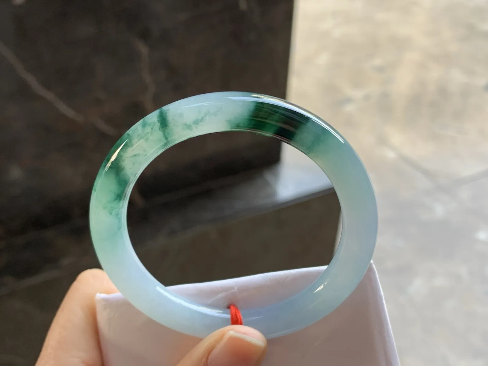 52-8.5

绿花圆条手镯^_^鲜艳 浓郁