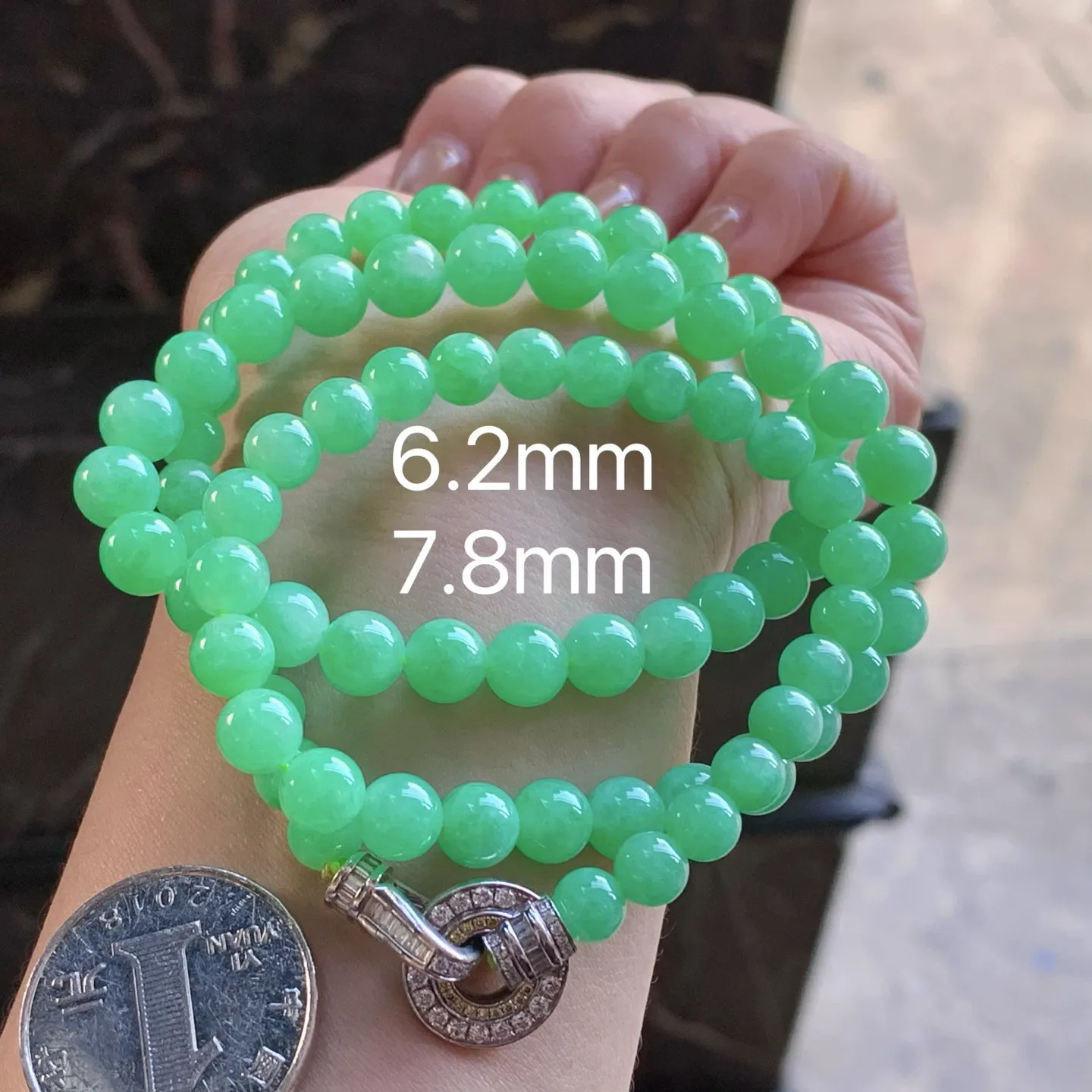 果阳绿珠链
佩戴大气～