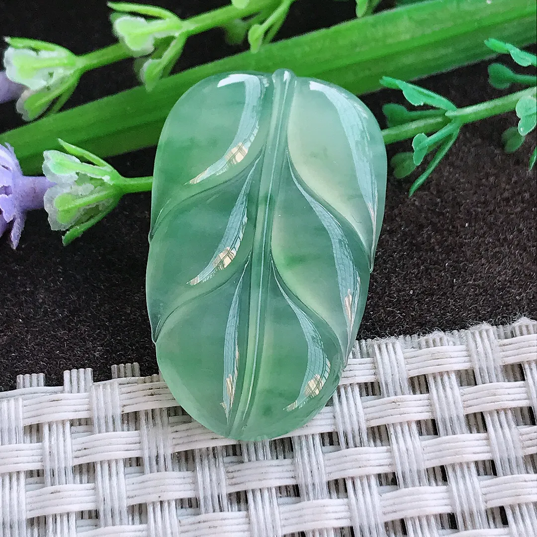 实拍A货翡翠33.5/20.7/4老坑冰种果冻冰阳绿叶子镶嵌件吊坠翡翠挂件