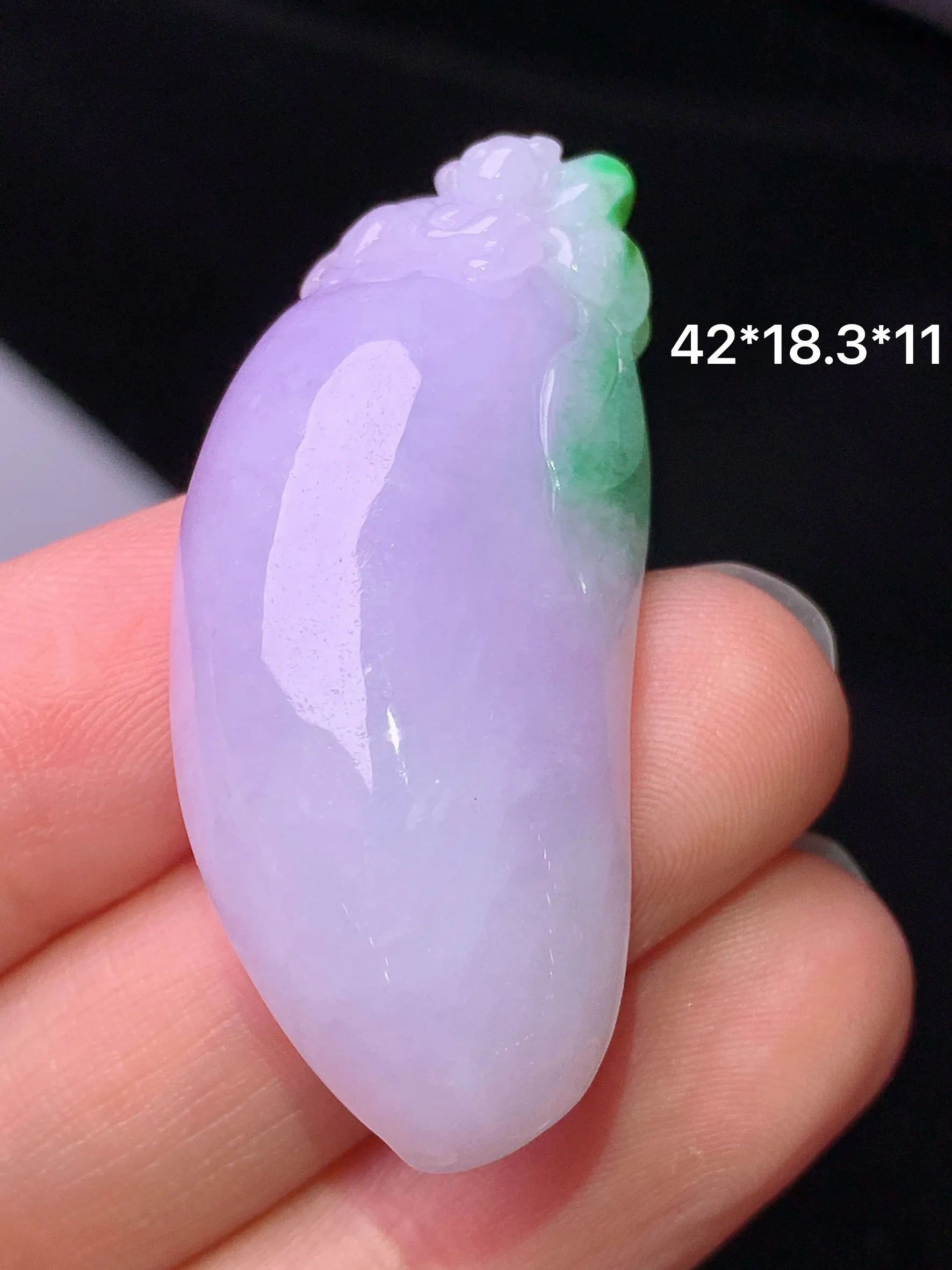 紫罗兰福瓜吊坠 玉质细腻 色泽艳丽清新 整体尺寸42*18.3*11