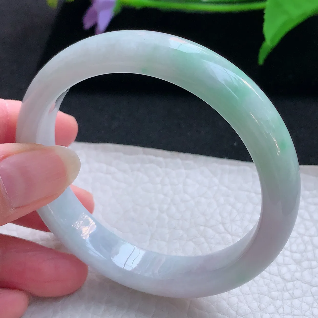 nc实拍58*12.5*8平安镯 天然缅甸翡翠玉手镯淡春带彩水润宽边玉手环