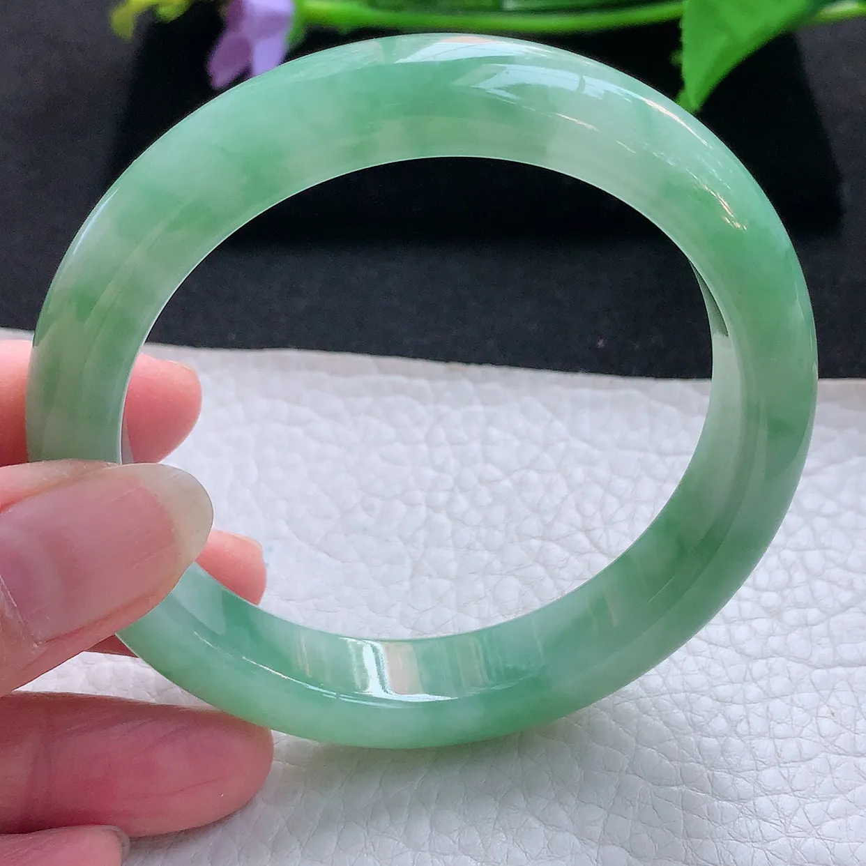 xc大圈口60*12.6*9.3平安镯 天然缅甸翡翠玉手镯冰绿厚装宽边玉手环
