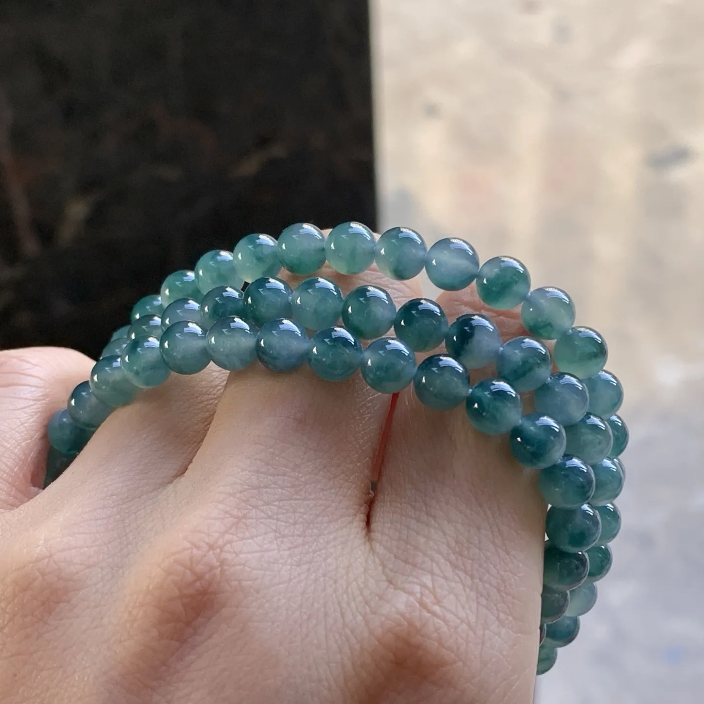 冰种飘花珠链
花色漂亮～