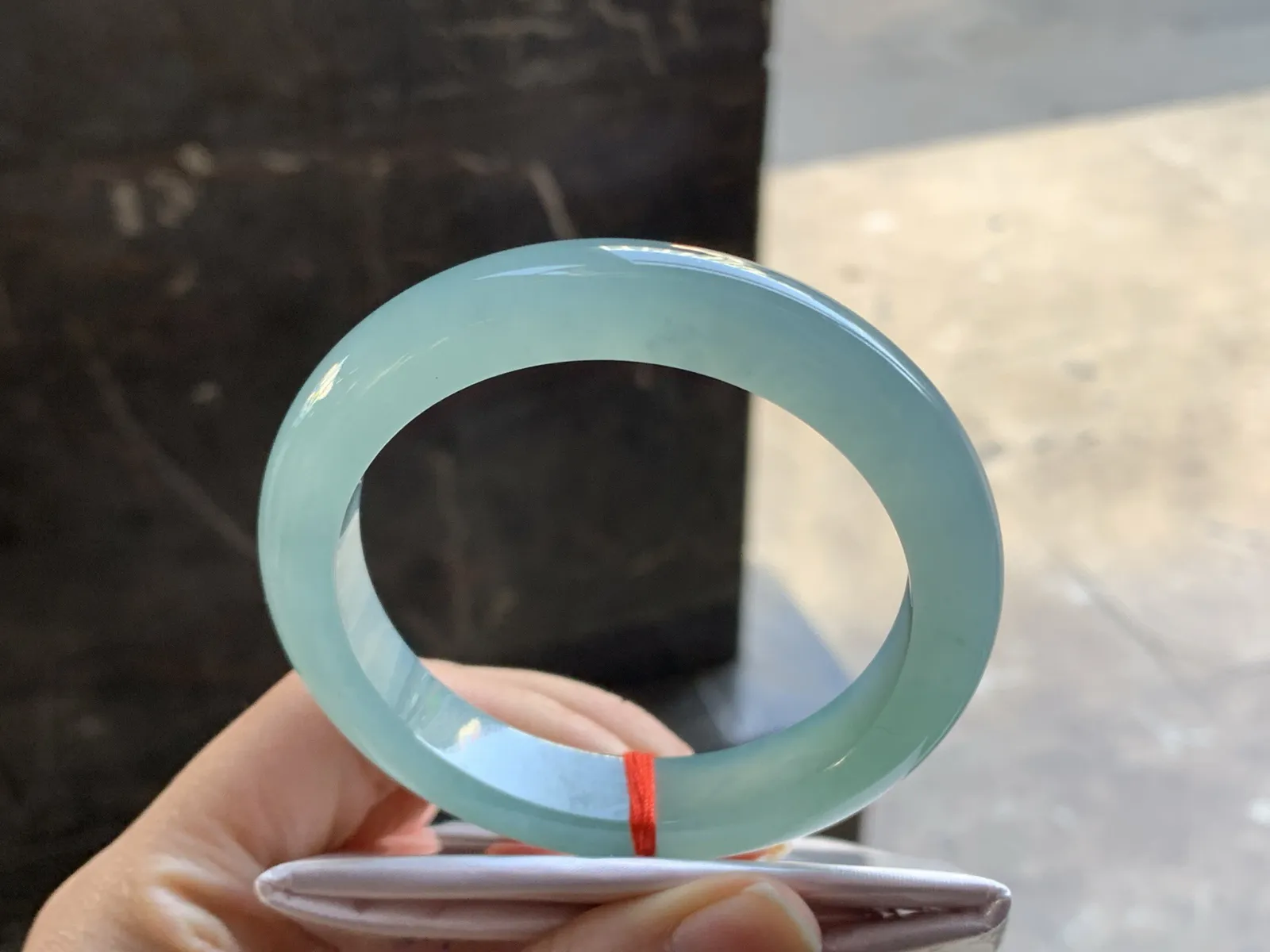 58.5-11.8-9

蓝水手镯^_^鲜艳 起光