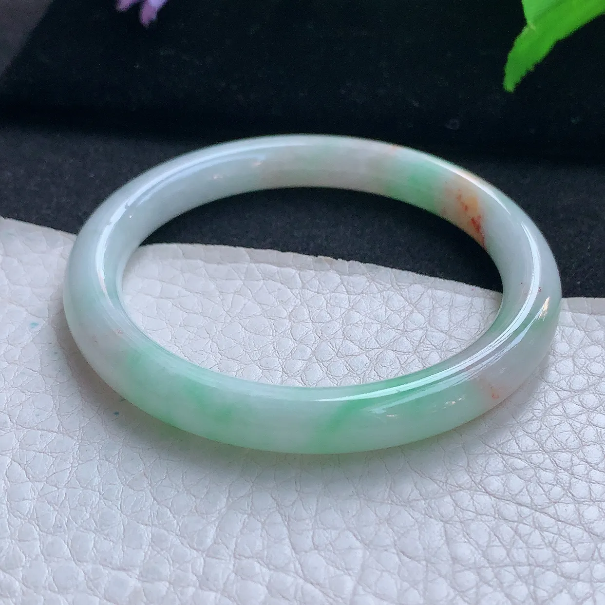 n实拍53*8美人镯 天然缅甸翡翠玉手镯三彩水润圆条玉手环 叮当镯