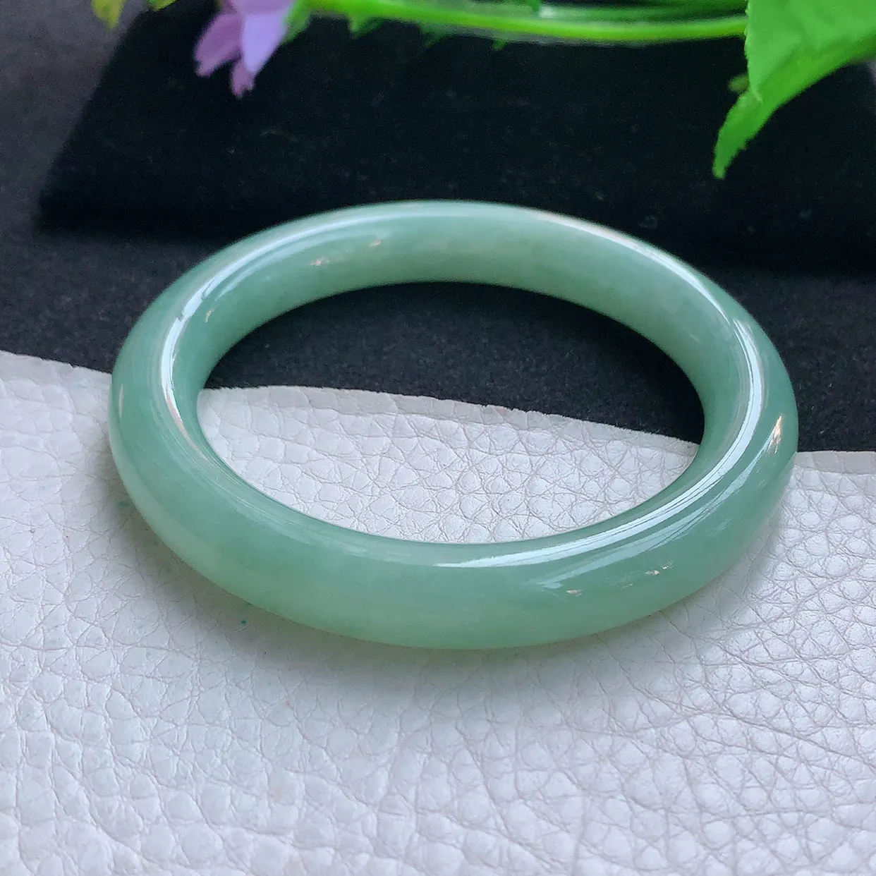 nc实拍54.5*9.8*9.5美人镯 天然缅甸翡翠玉手镯甜绿水润玉手环 叮当镯