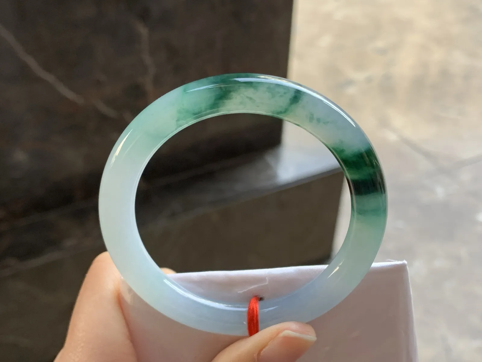 52-8.5

绿花圆条手镯^_^鲜艳 浓郁