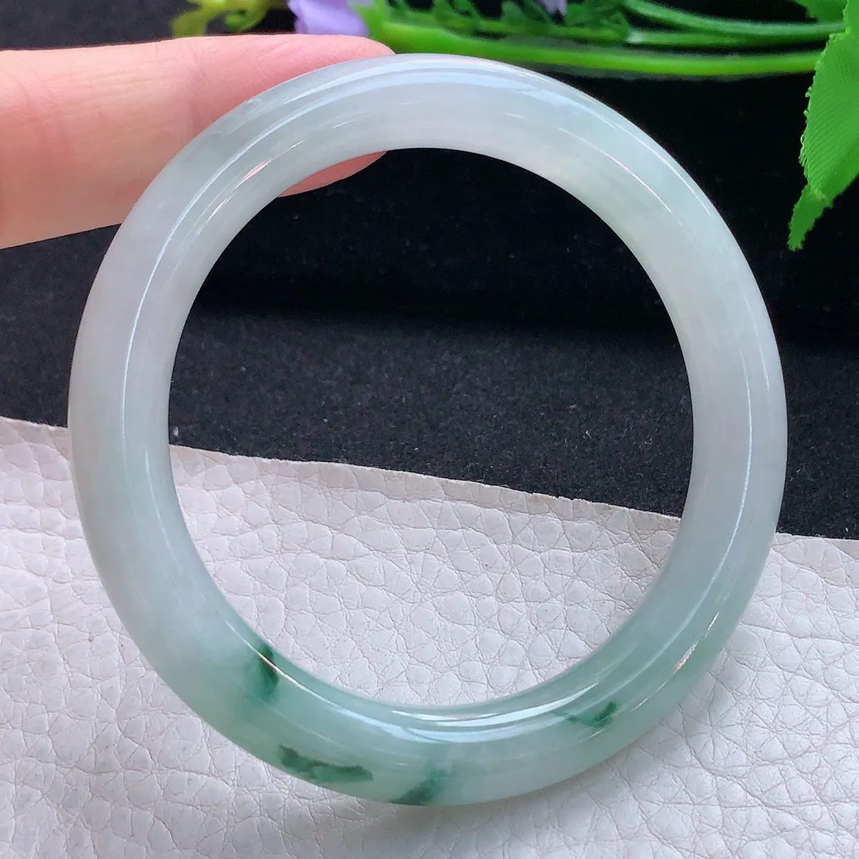 ee实拍53.8*9美人镯 天然缅甸翡翠玉手镯冰飘花圆条玉手环 叮当镯