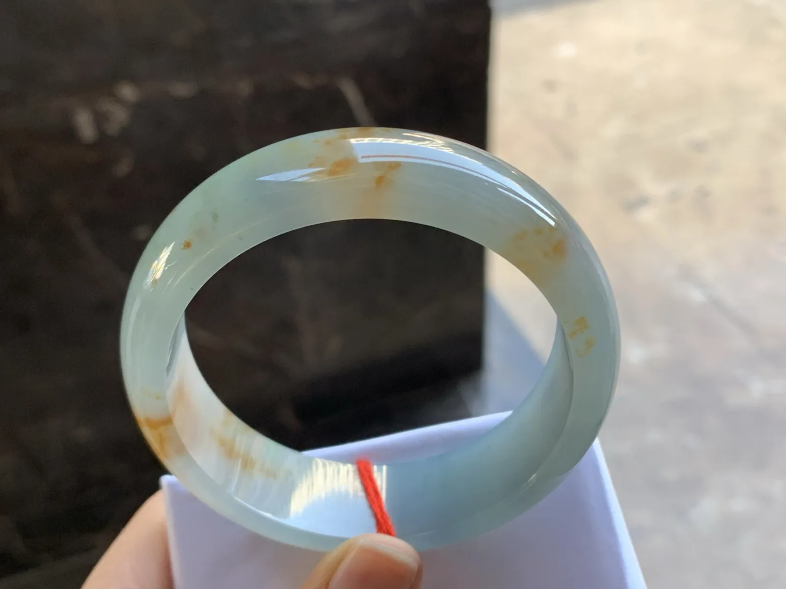 57.5-18-8

黄翡宽版手镯^_^飘花灵韵