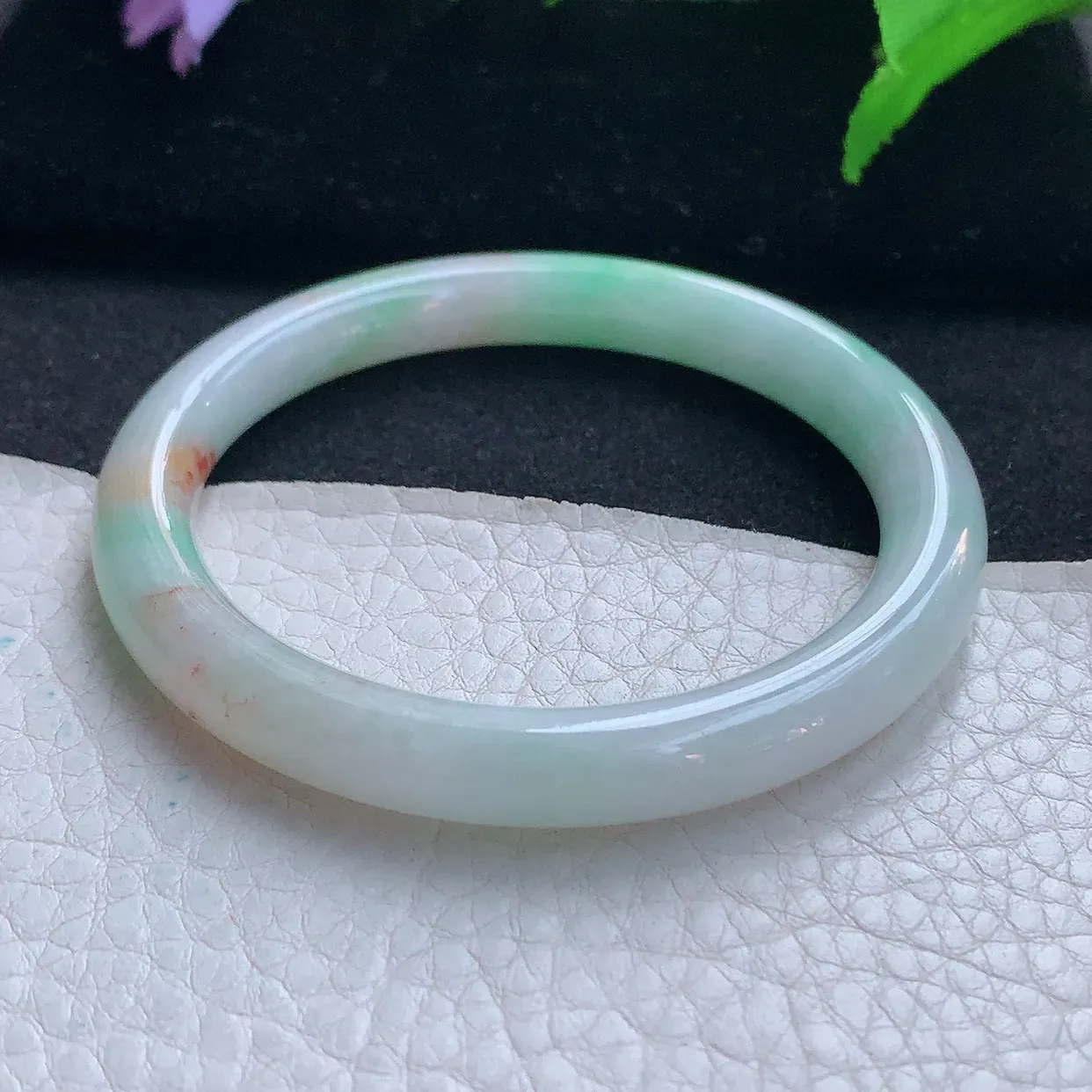 n实拍53*8美人镯 天然缅甸翡翠玉手镯三彩水润圆条玉手环 叮当镯