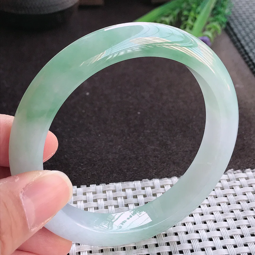 实拍翡翠A货63/12.6/9.5老坑冰胶水灵冰晴手镯翡翠玉镯女款百搭