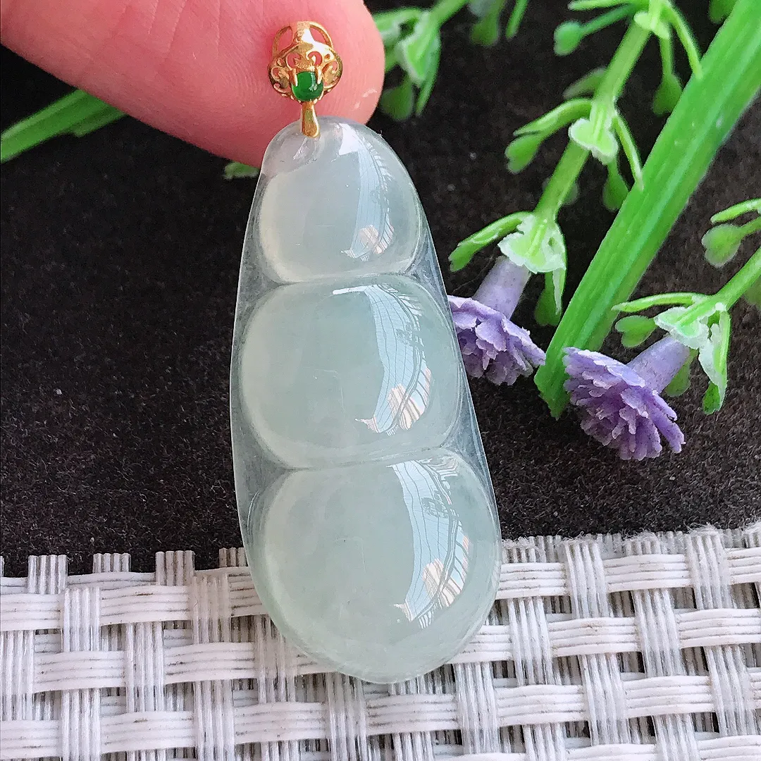 实拍A货翡翠36.5/16.5/5.5老坑18k金镶嵌冰胶水灵冰晴四季豆吊坠翡翠挂件