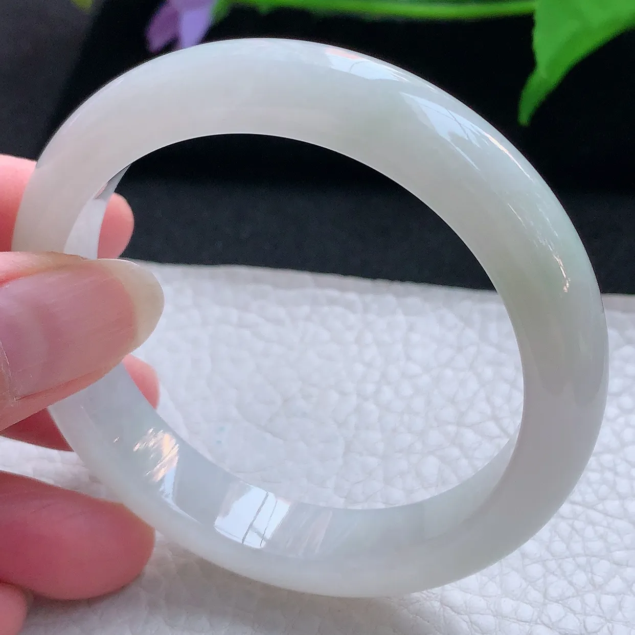 n实拍54.5*11.8*8平安镯 天然缅甸翡翠玉手镯冰胶白月光宽边玉手环