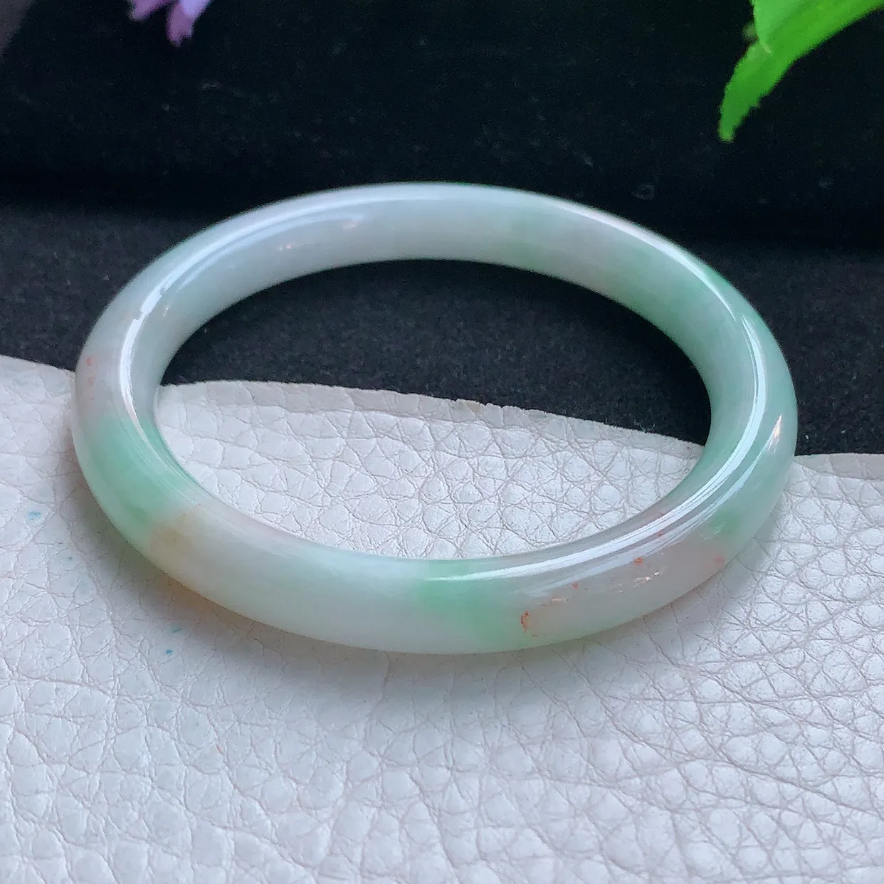 n实拍53*8美人镯 天然缅甸翡翠玉手镯三彩水润圆条玉手环 叮当镯