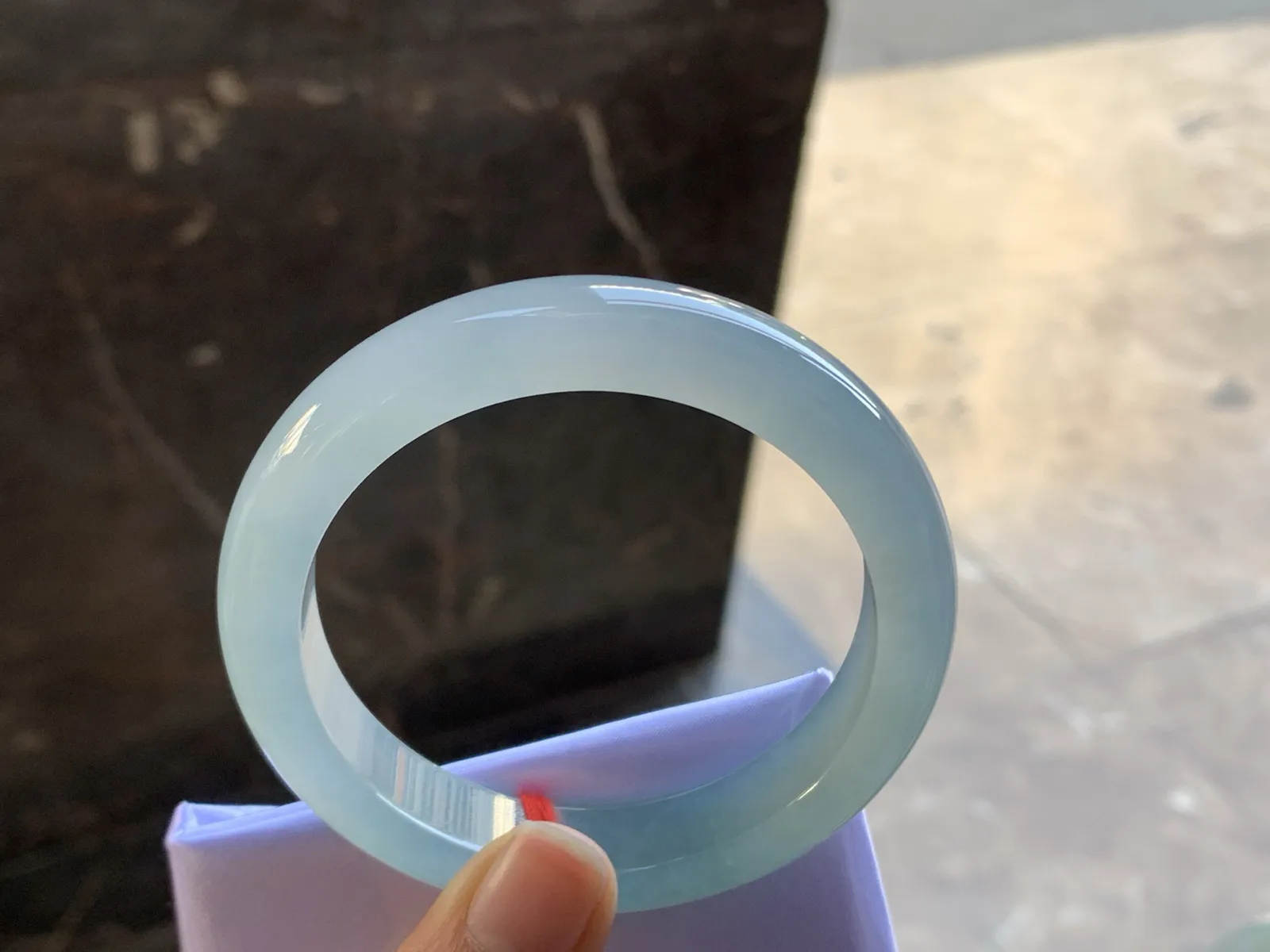 56-12.2-8.7

冰蓝手镯^_^水润冰透