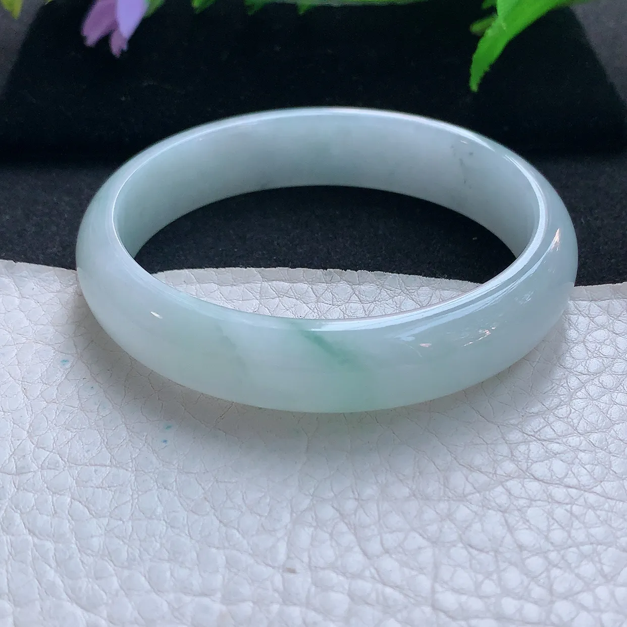 js实拍59.5*53.5*13.5*7贵妃镯 天然缅甸翡翠玉手镯冰飘花蛋形宽边玉手环