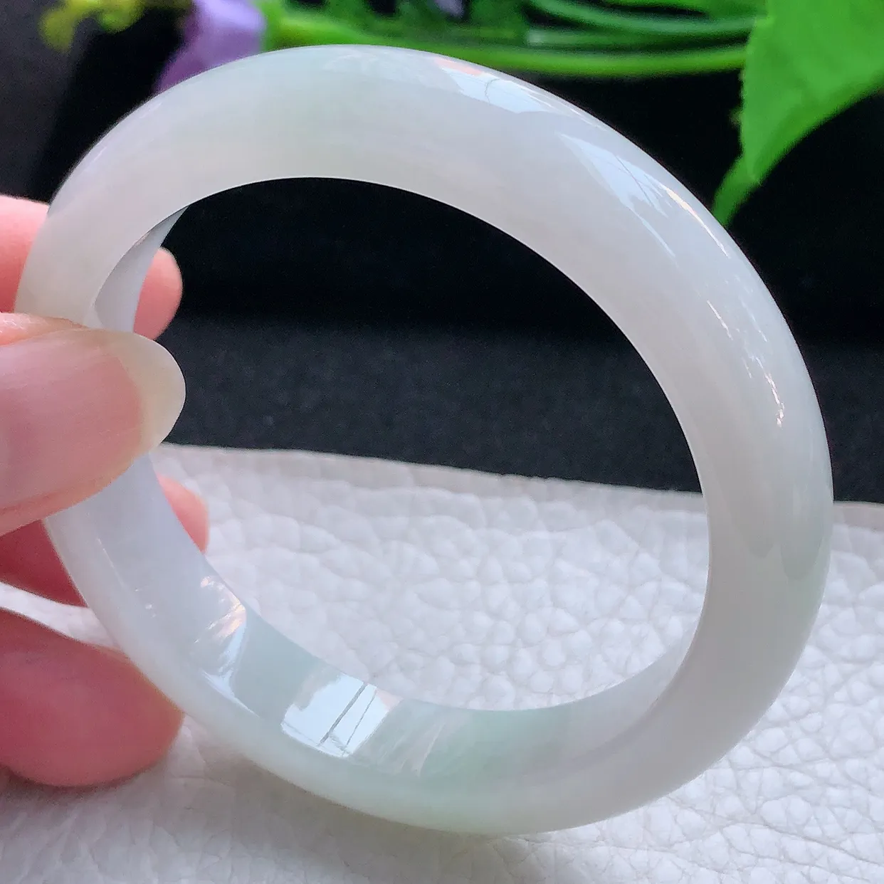 n实拍54.5*11.8*8平安镯 天然缅甸翡翠玉手镯冰胶白月光宽边玉手环