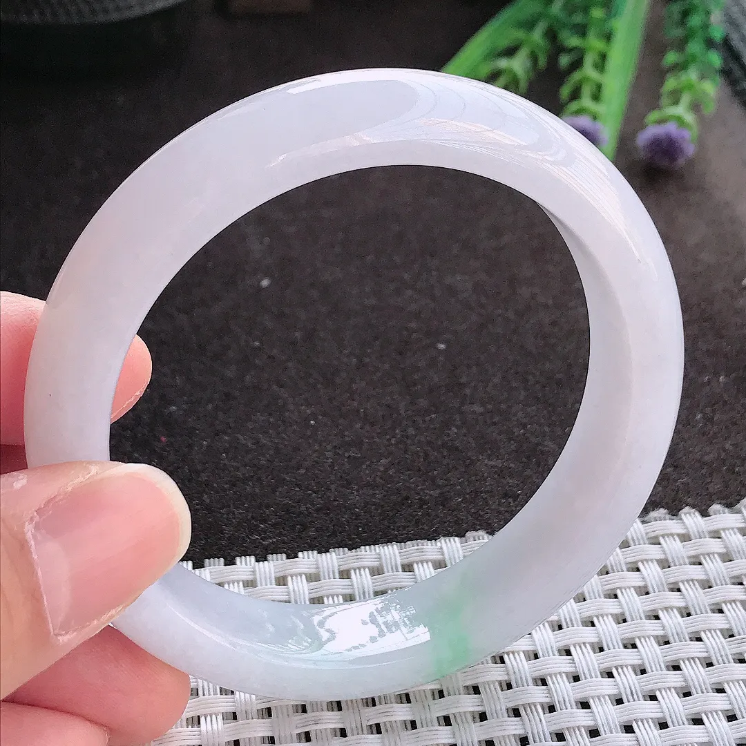 实拍翡翠A货57.8/13.3/8.5老坑秀气冰润飘花手镯翡翠玉镯女款百搭