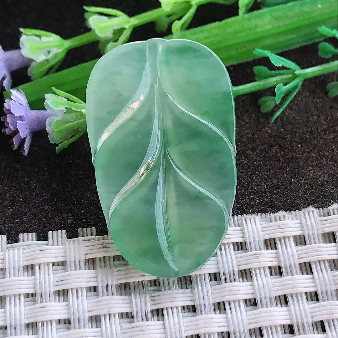 实拍A货翡翠33.5/20.7/4老坑冰种果冻冰阳绿叶子镶嵌件吊坠翡翠挂件