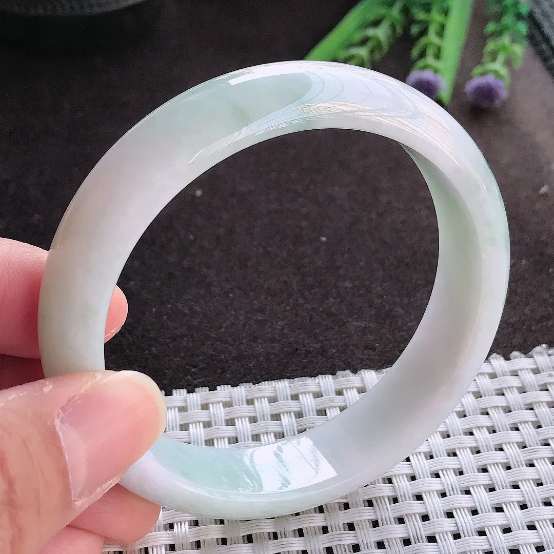 实拍翡翠A货59/15/7.6老坑秀气温润飘花手镯翡翠玉镯女款百搭