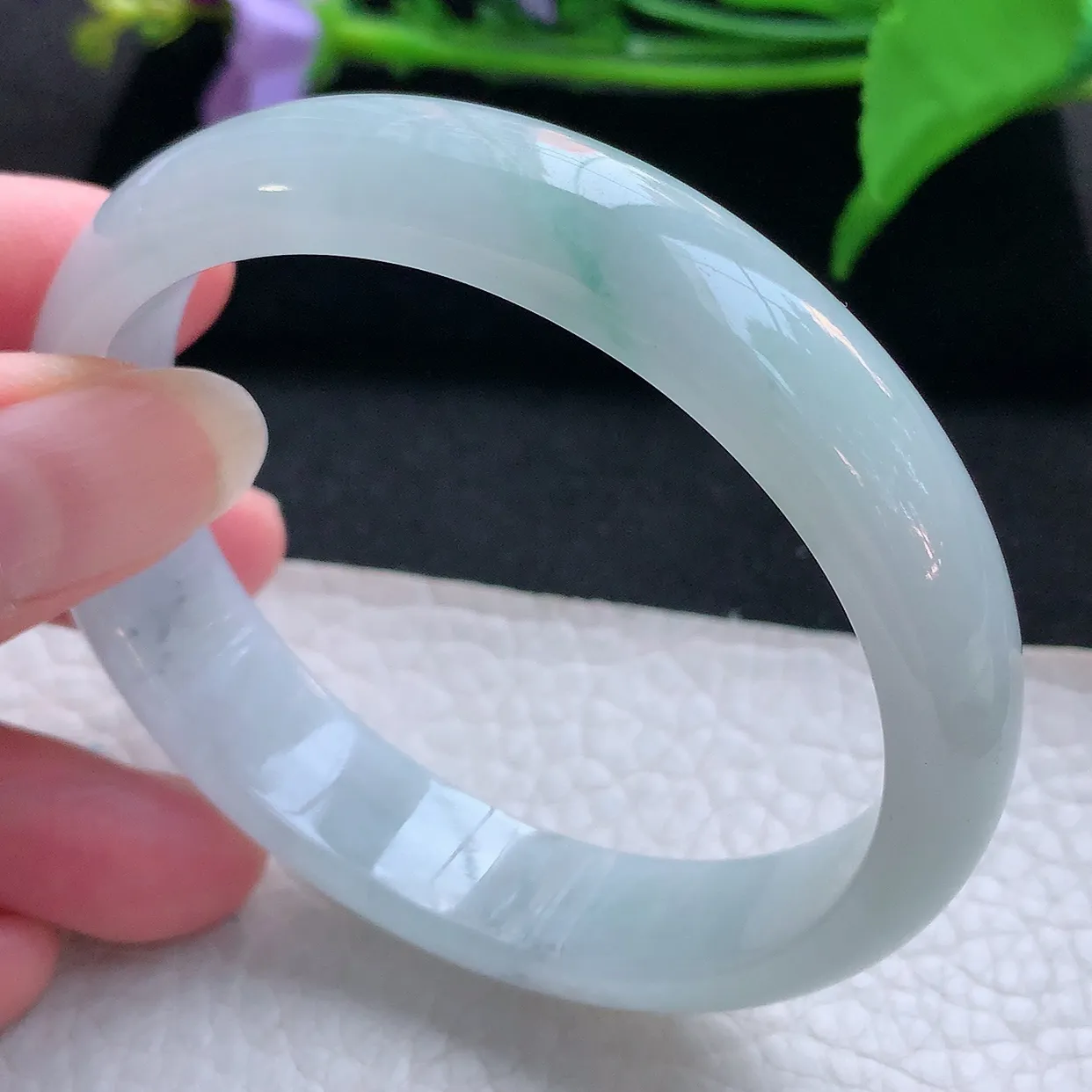 js实拍59.5*53.5*13.5*7贵妃镯 天然缅甸翡翠玉手镯冰飘花蛋形宽边玉手环