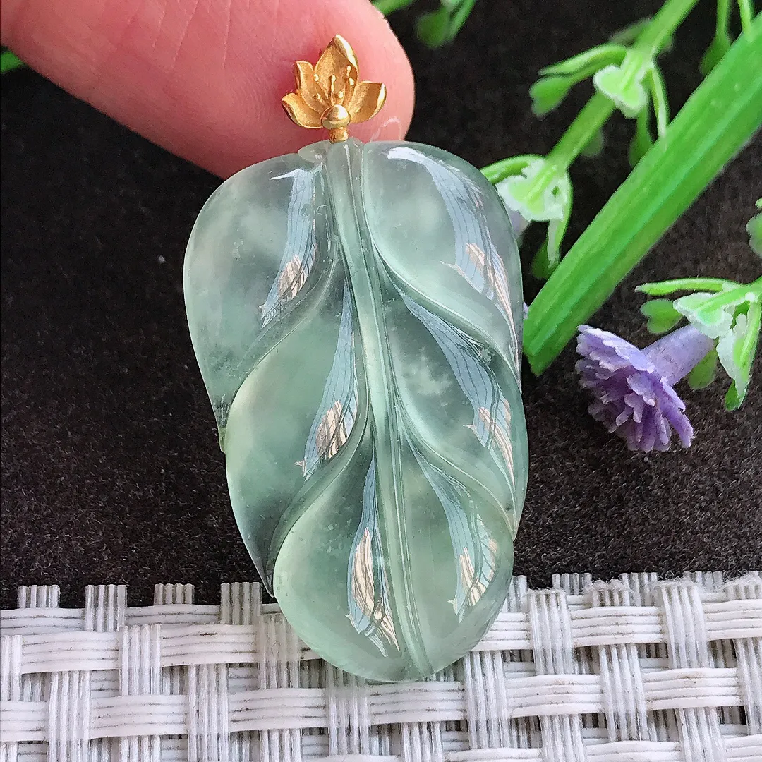 实拍A货翡翠32/20.5/4老坑18k金镶嵌冰种冰晴甜绿叶子吊坠翡翠挂件