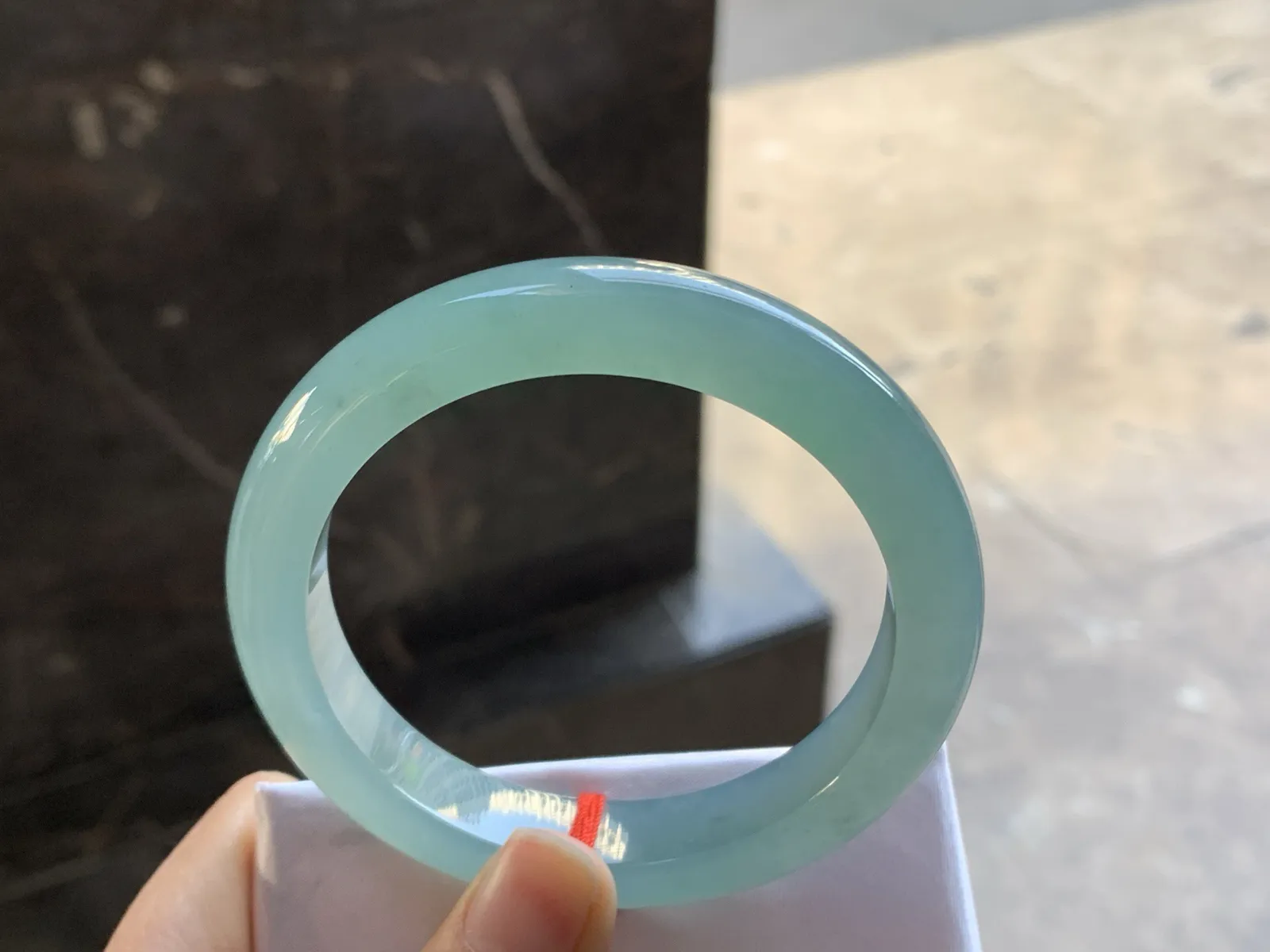 58.5-11.8-9

蓝水手镯^_^鲜艳 起光