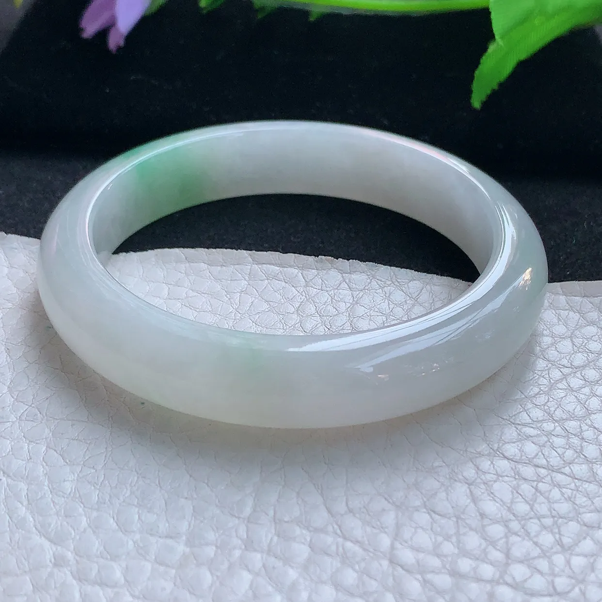 n实拍56*11.8*8平安镯 天然缅甸翡翠玉手镯冰飘绿宽边玉手环