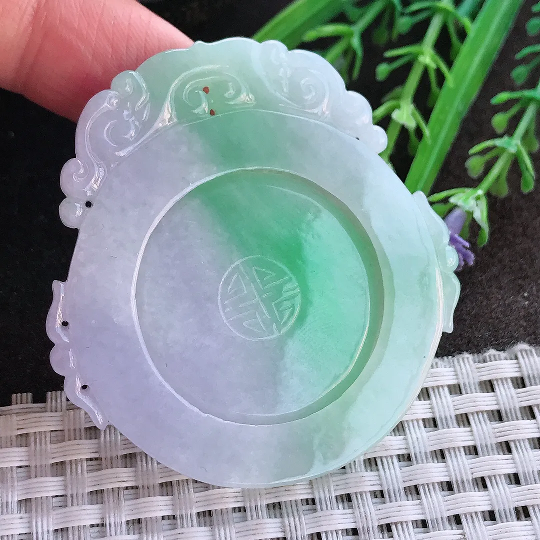 实拍A货翡翠53/50/4.3老坑精美温润飘绿时来运转仿古牌吊坠翡翠挂件