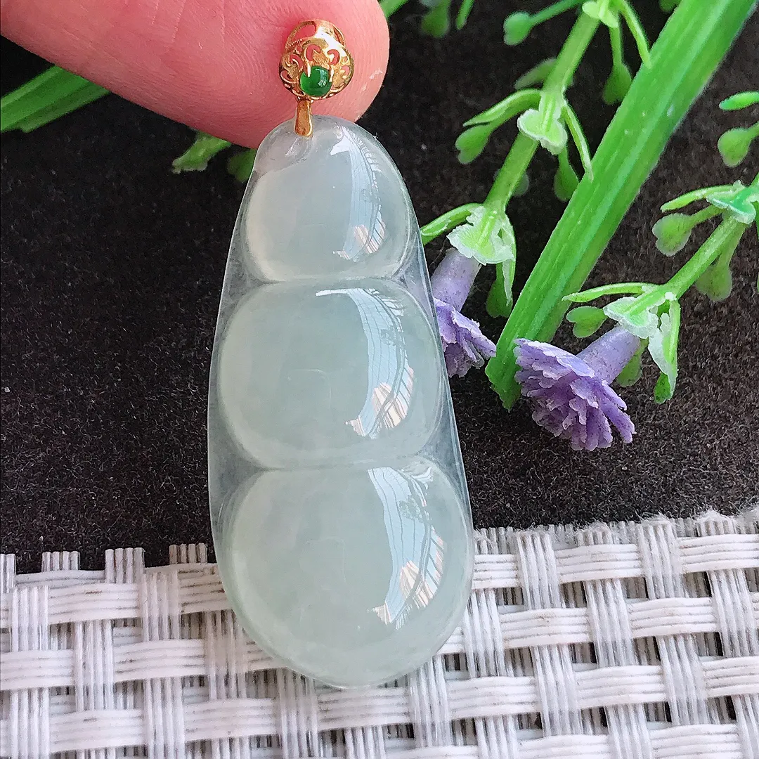 实拍A货翡翠36.5/16.5/5.5老坑18k金镶嵌冰胶水灵冰晴四季豆吊坠翡翠挂件