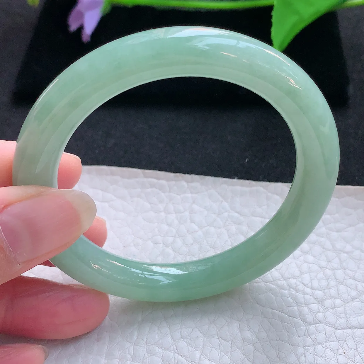 nc实拍54.5*9.8*9.5美人镯 天然缅甸翡翠玉手镯甜绿水润玉手环 叮当镯