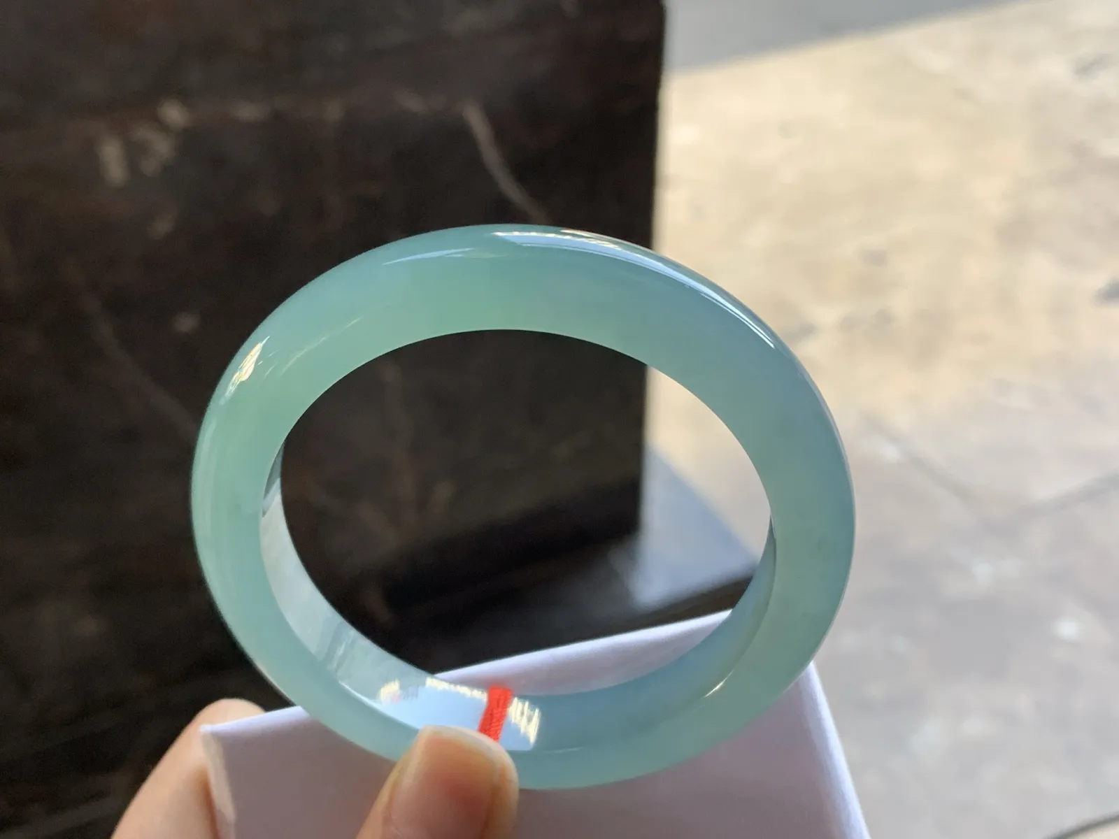 58.5-11.8-9

蓝水手镯^_^鲜艳 起光