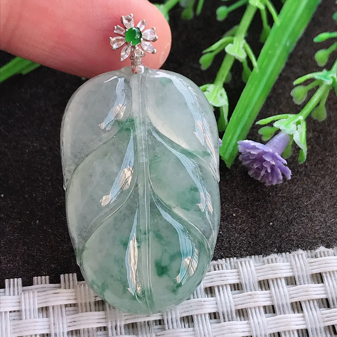 实拍A货翡翠36.5/24/5.5老坑18k金镶嵌冰种飘花叶子吊坠翡翠挂件