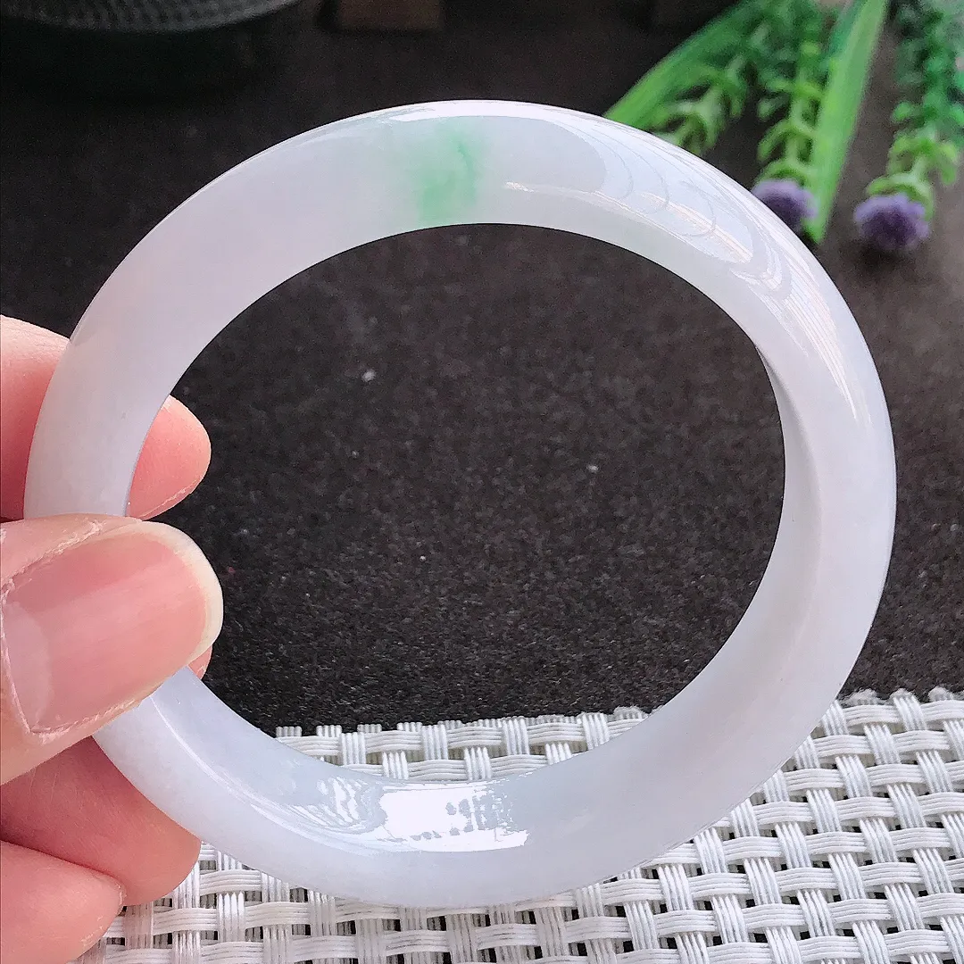 实拍翡翠A货57.8/13.3/8.5老坑秀气冰润飘花手镯翡翠玉镯女款百搭