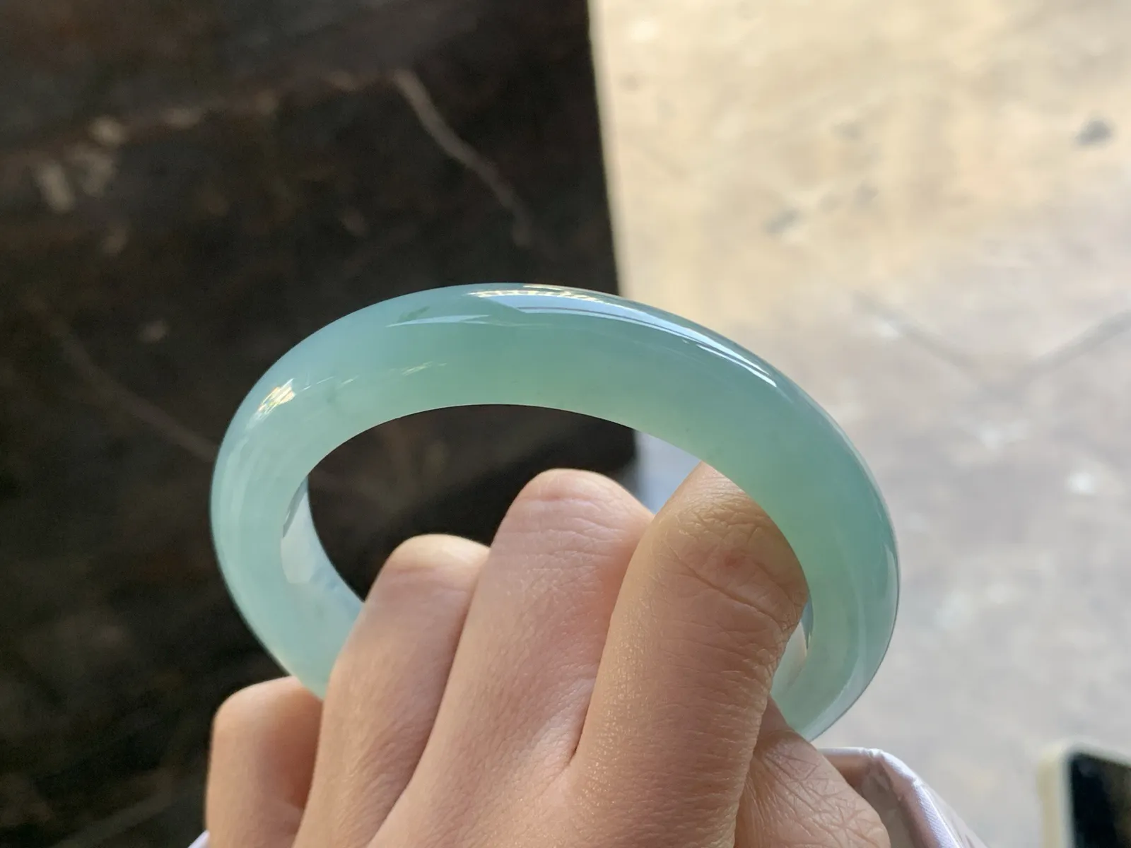 58.5-11.8-9

蓝水手镯^_^鲜艳 起光