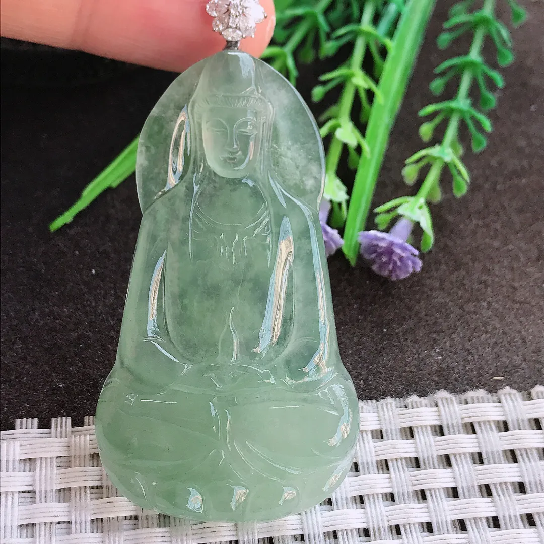实拍A货翡翠56.6/33/5.5老坑18k金镶嵌冰种冰晴绿素衣观音吊坠翡翠玉观音