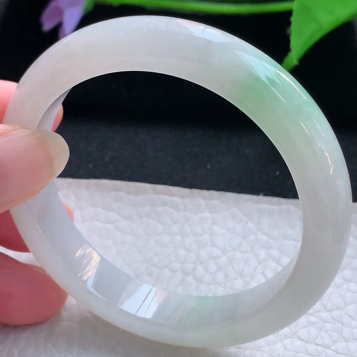 n实拍56*11.8*8平安镯 天然缅甸翡翠玉手镯冰飘绿宽边玉手环