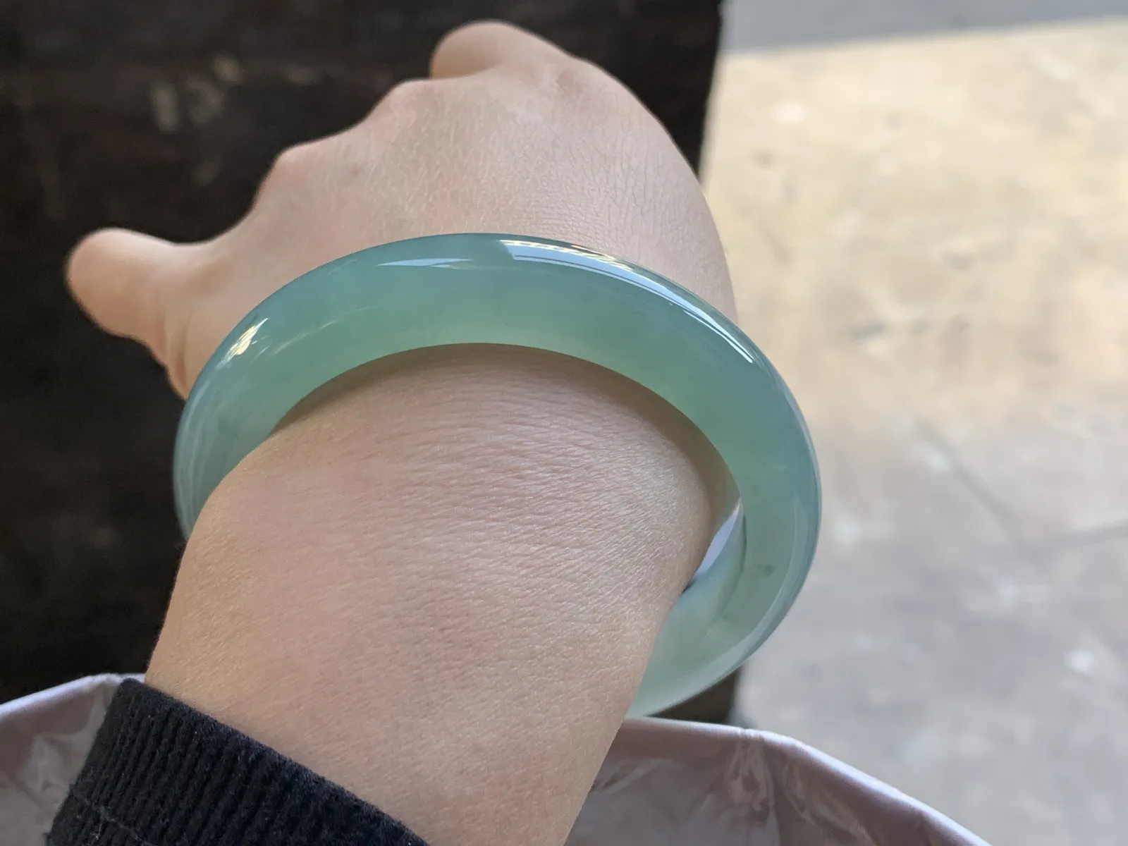 58.5-11.8-9

蓝水手镯^_^鲜艳 起光