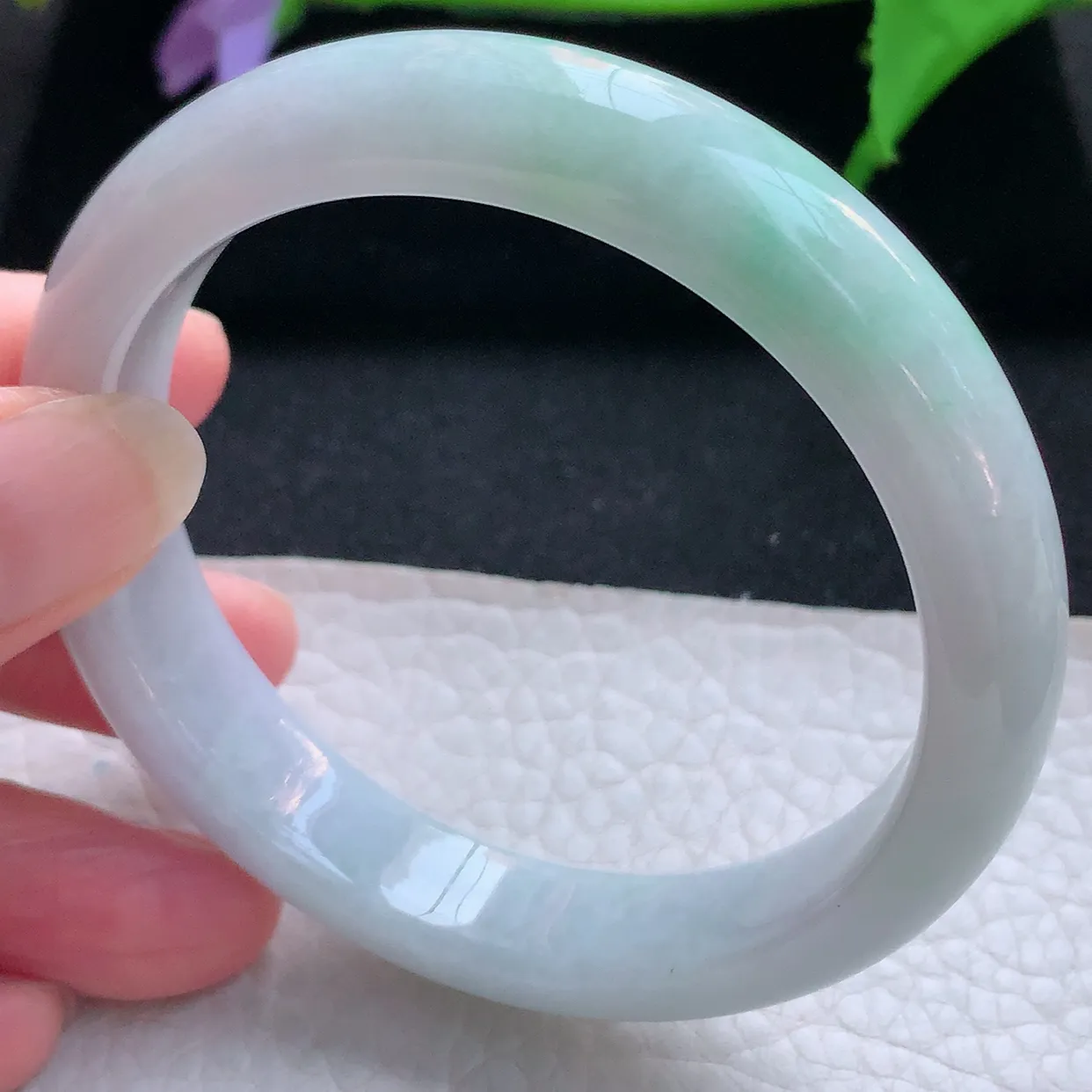 nc实拍58*12.5*8平安镯 天然缅甸翡翠玉手镯淡春带彩水润宽边玉手环