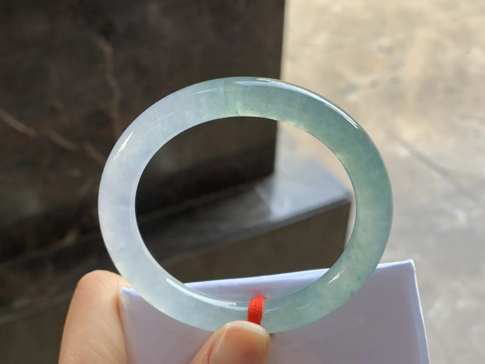 50-8.3

冰蓝圆条手镯^_^冰透 清新